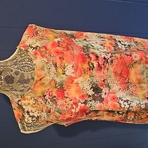 NWOT Athleta Refined Zephir tank in spring bloom ,size S,can fit M also.